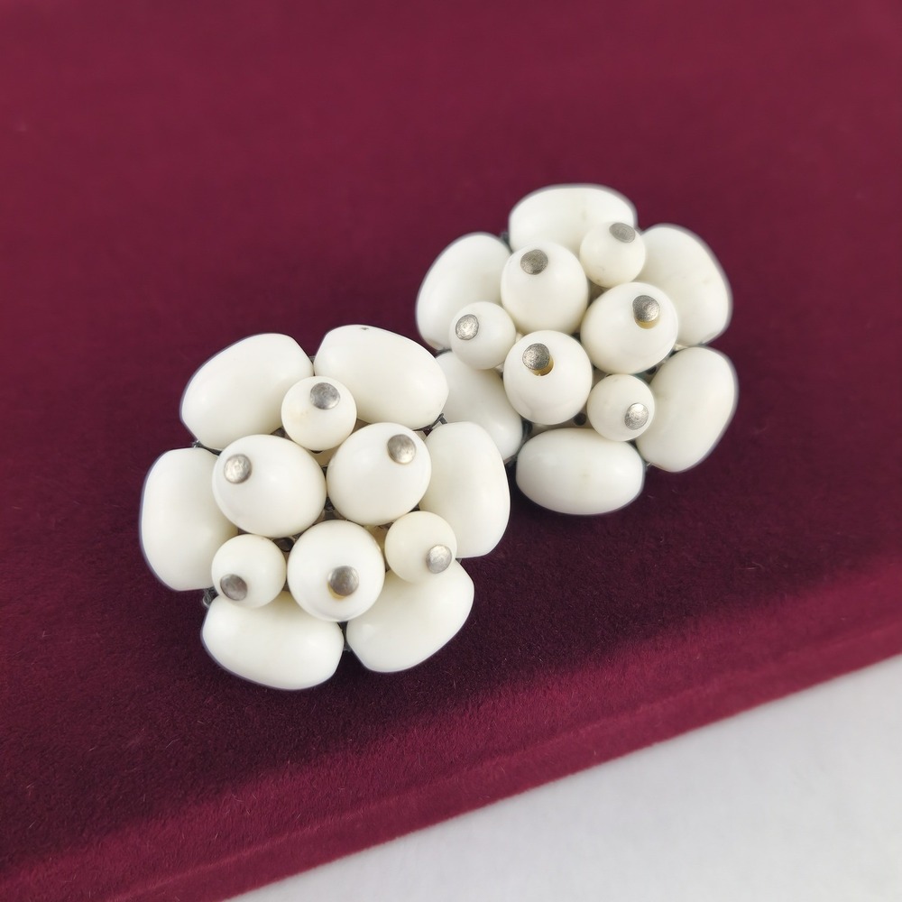 Vintage Cluster Bead‎ Earrings, White & Silver, Japan, Clip-Ons